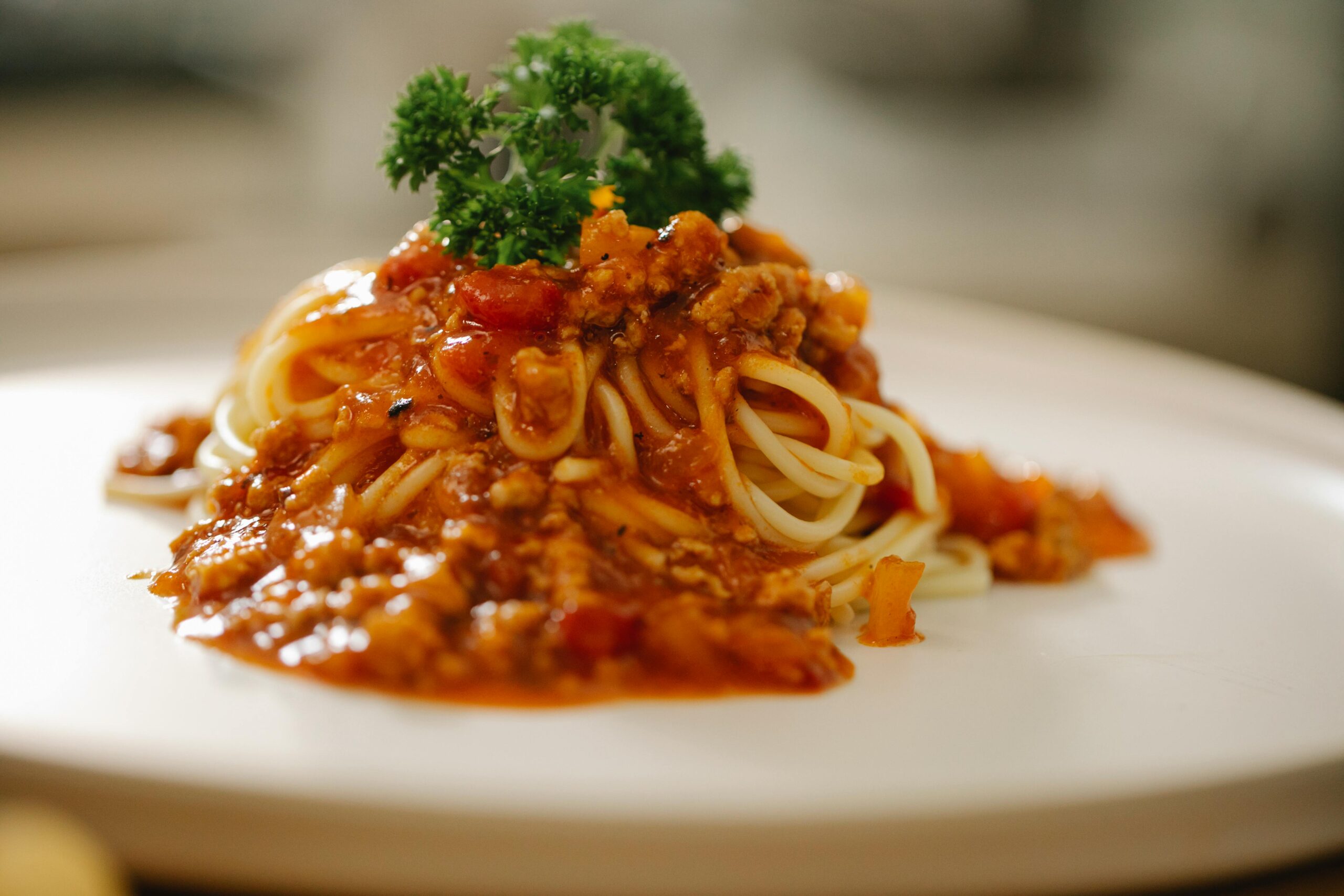 Wie macht man Spaghetti Bolognese wie in Italien in 25 Minuten?